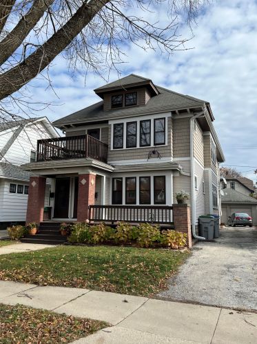 1544 59th St, Milwaukee, WI 53214-5123