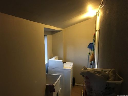 1402 Lusitana St, Honolulu HI 96813-1625 exterior