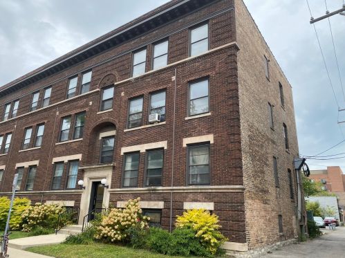 1014 54th St, Chicago, IL 60615-5002