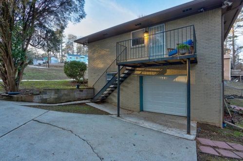 1898 Lisbon Dr, Atlanta GA  30310-4916 exterior