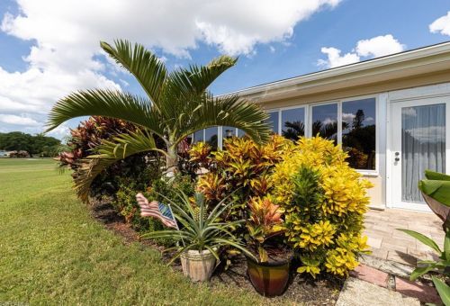 3115 Boca Ciega Dr, Naples FL 34112-6105 exterior