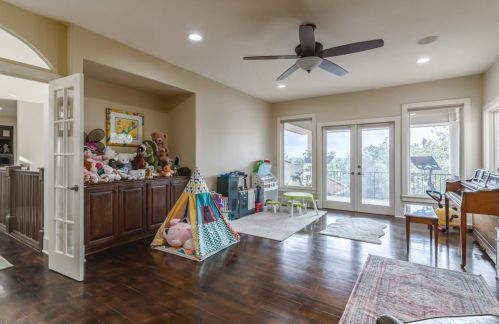 103 Costa Bella Cv, Austin TX exterior