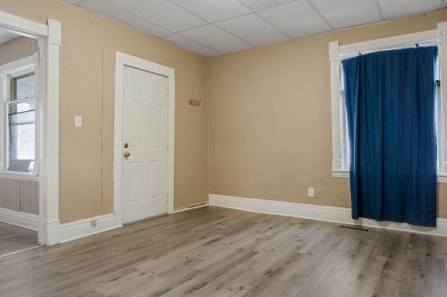 2131 Harrison Ave, Meskegon MI 49441-1490 exterior