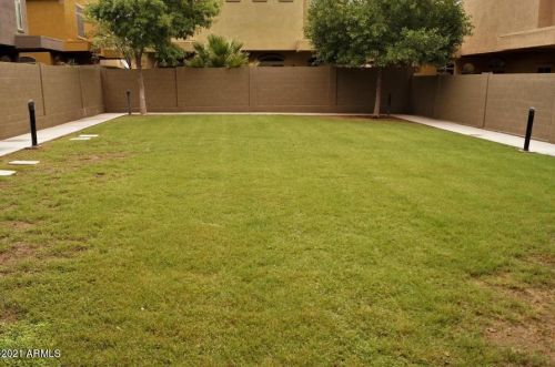 2150 Alameda Rd, Phoenix AZ  85085-1812 exterior