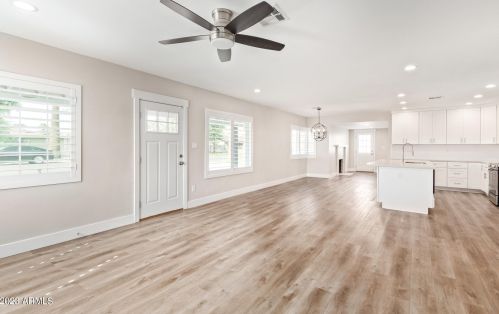 1901 Avalon Dr, Phoenix AZ  85016-7723 exterior