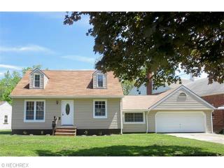 35 Nordham Dr, Cleveland, OH 44146-2855