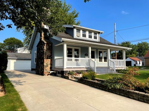 2133 10 St, Manitowoc WI 54220-6508 exterior