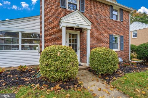 115 Normandy Dr, Silver Spring, MD 20901-3032