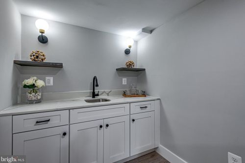 439 Newcomb St, Washington DC  20032-2650 exterior