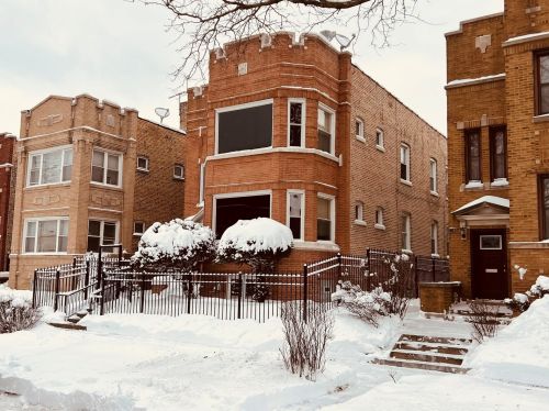 8243 Grn St, Chicago IL 60620-3160 exterior