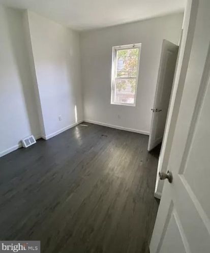 1533 Bailey St, Philadelphia PA  19146-4413 exterior