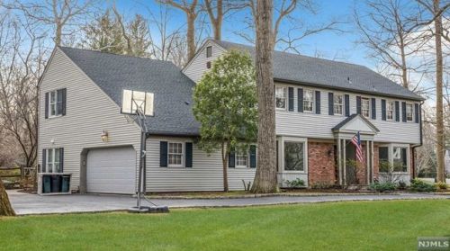 330 Park St, Haworth, NJ 07641-1146