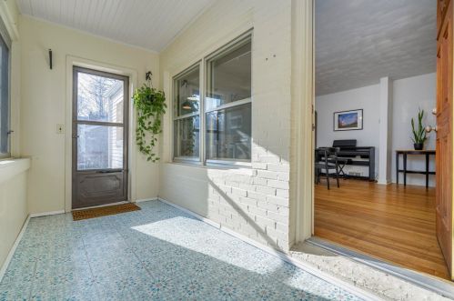 2318 Frederick Ave, Kalamazoo MI  49008-1625 exterior