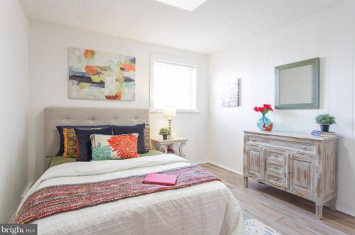 1925 11 St, Philadelphia PA 19147-1976 exterior