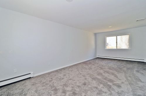 405 Conifer Dr, Lacey NJ  08731-1925 exterior