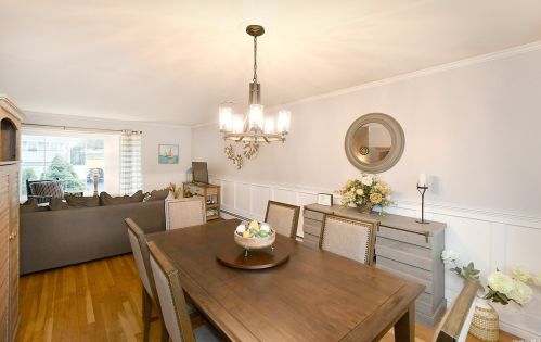 19 Goldfield St, Huntington Station NY 11747-1630 exterior