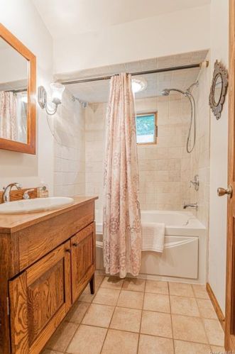 53 M And M Rd, Middletown NY 10940-6392 exterior