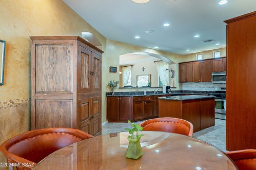 37989 Arroyo Way, Tucson AZ  85739-3067 exterior