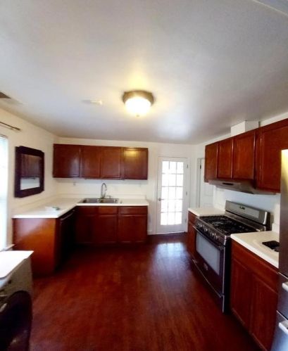 706 45th St, Austin TX  78751-4012 exterior