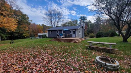 9 Forest Ln, Concord NH  03303-2419 exterior