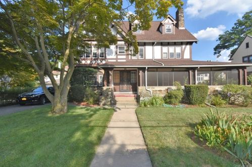 33 Sycamore Ave, Mount Vernon NY 10553-1216 exterior