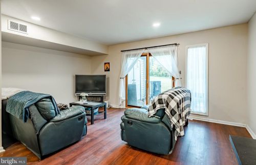 19 Frd Edge, Limerick PA 19468-2662 exterior