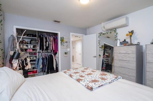 591 Luzon Ave, Tampa FL 33606-3623 exterior