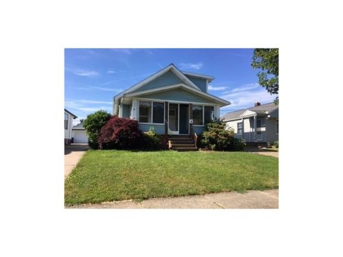 6113 Traymore Ave, Cleveland, OH 44144-3742