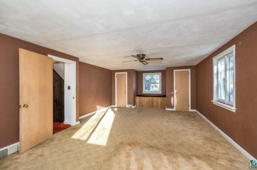 334 Kenilworth Ave, Duluth MN 55803-2202 exterior