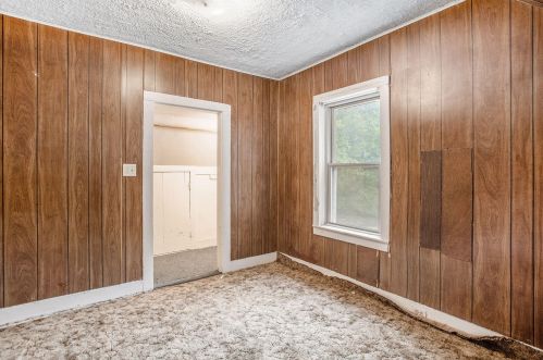 236 James St, Allegan MI 49010-1428 exterior