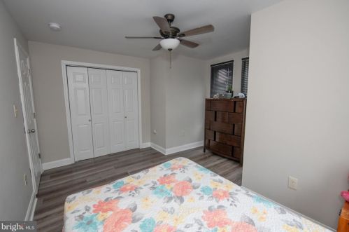 2220 63rd St, Philadelphia PA 19142-2303 exterior