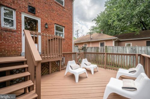 16 Monroe Ave, Alexandria VA 22301-1923 exterior