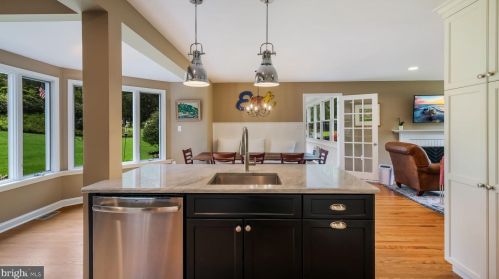 26 Penn Charter Dr, Media PA 19063-4618 exterior