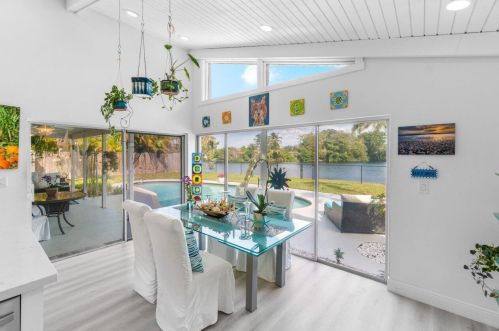 21176 Escondido Way, Boca Raton FL  33433-2505 exterior