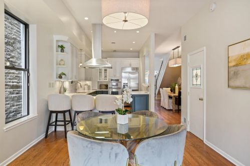 1447 Flournoy St, Chicago IL 60612-3308 exterior