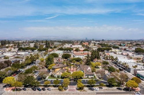 865 B St, Oxnard CA  93030-7193 exterior