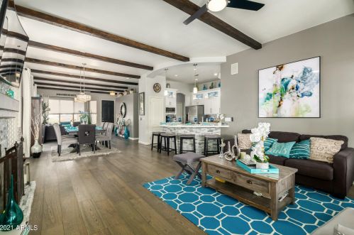 326 Anderson Ave, Phoenix AZ  85022-2366 exterior