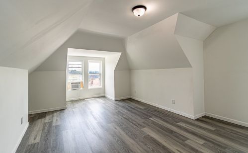 245 Lelia St, Pittsburgh PA  15211-2329 exterior