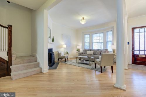 2812 27 St, Washington DC 20007-3144 exterior