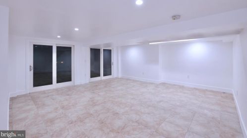 3016 Thayer St, Washington DC  20018-2505 exterior