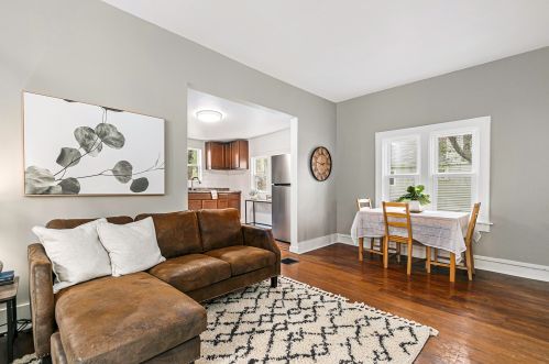 123 Travis St, Grand Rapids MI 49505-4638 exterior