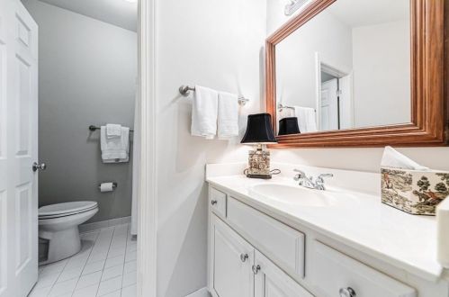 15 Conifer Cir, Atlanta GA 30342-4303 exterior