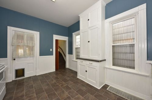 2623 Murray Ave, Milwaukee WI 53211-3624 exterior