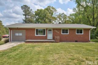 2920 Davie Dr, Durham NC  27704-2430 exterior