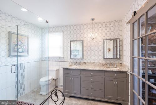 426 Dolly Dr, Lancaster PA 17601-3619 exterior