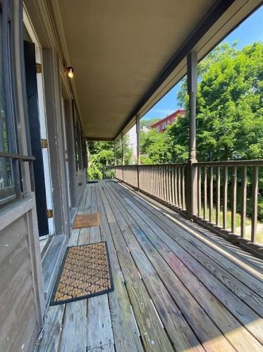 19 Court St, Providence RI 02903-1217 exterior