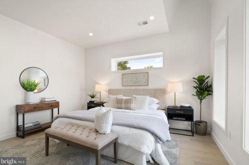 4316 2nd St, Washington DC  20011-7434 exterior