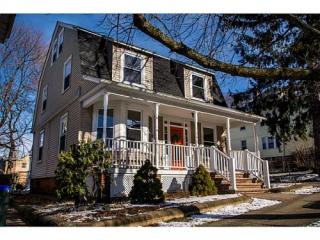 50 Duncan Ave, Providence, RI 02906-1815