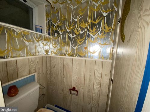 802 Hayward Ave, Silver Spring MD 20912-5808 exterior