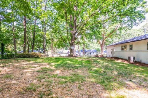 2540 Pne Lk Pl, Tucker GA 30084-3607 exterior